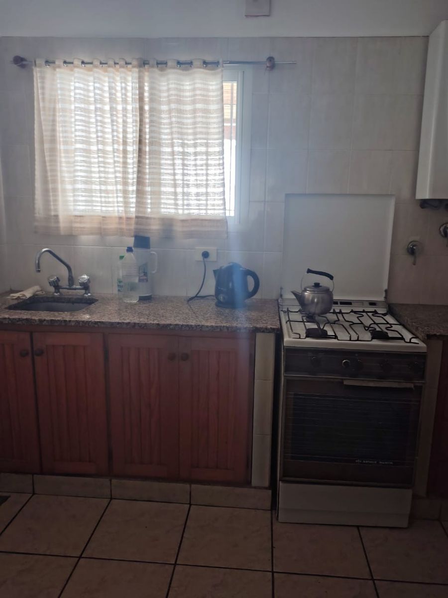 CASA COMODA PARA 8 PERSONAS EN CALLE PAMPA AL 500 — foto 13