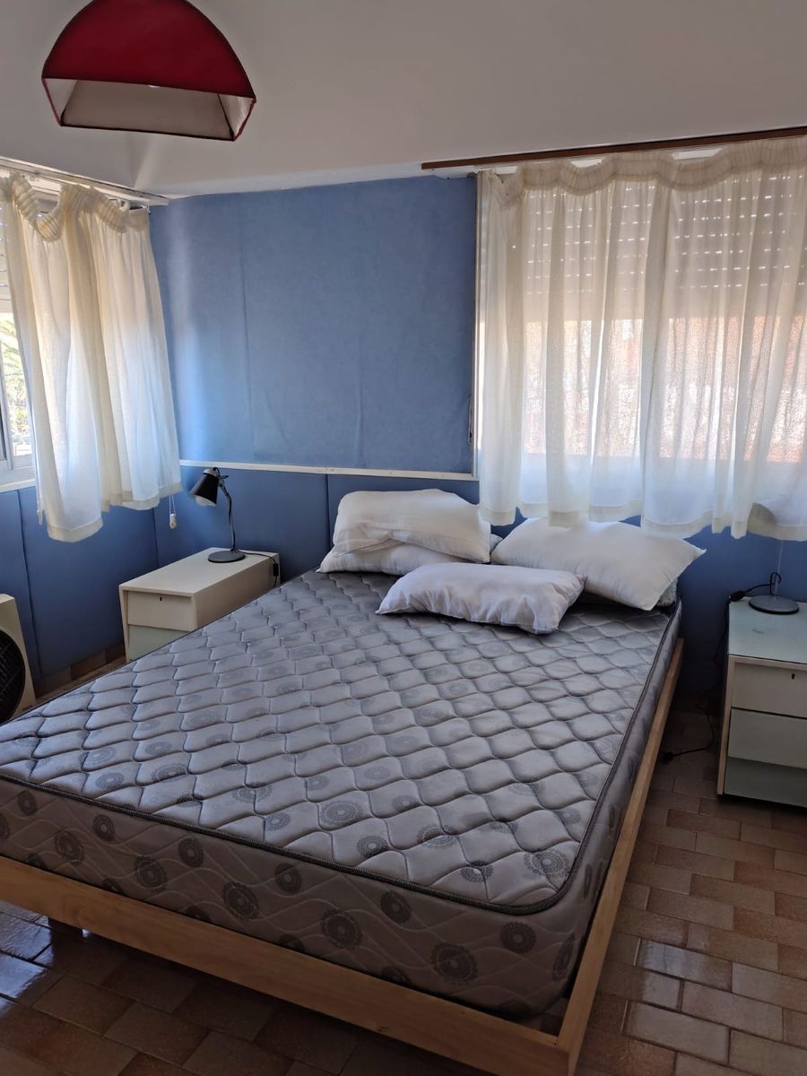VENTA DPTO DOS DORMITORIOS A PASOS DEL MAR Y DE LA PEATONAL , SEGUNDO PISO POR ESCALERA, LAVADERO, COCHERA CERRADA - 6