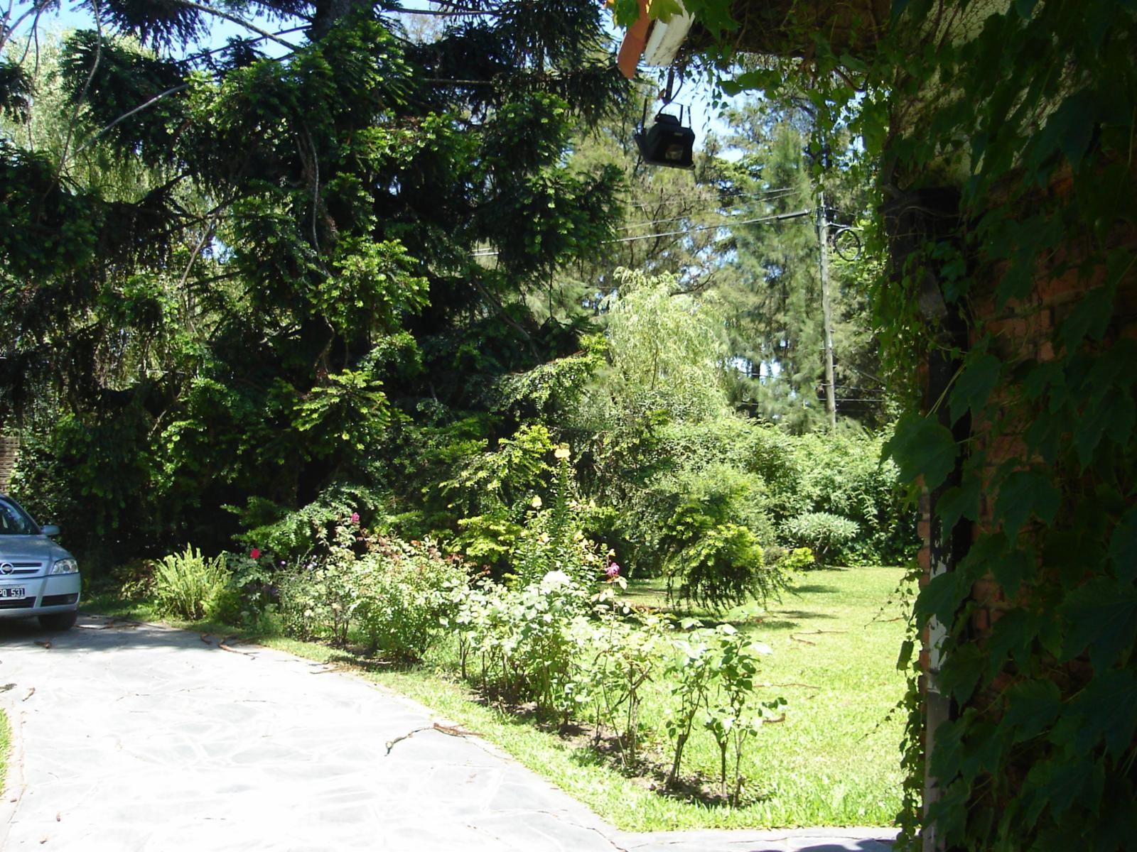 ESPECTACULAR CASAQUINTA EN PARQUE LELOIR
