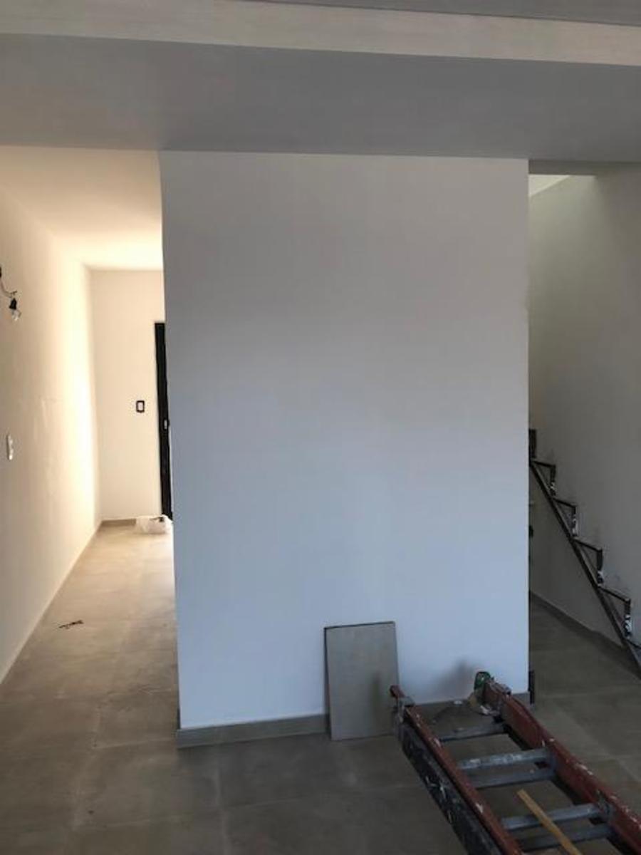 Estrene Duplex 3 Ambientes Apto Crédito con cochera y fondo — foto 7