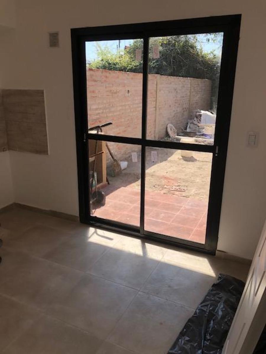 Estrene Duplex 3 Ambientes Apto Crédito con cochera y fondo — foto 11
