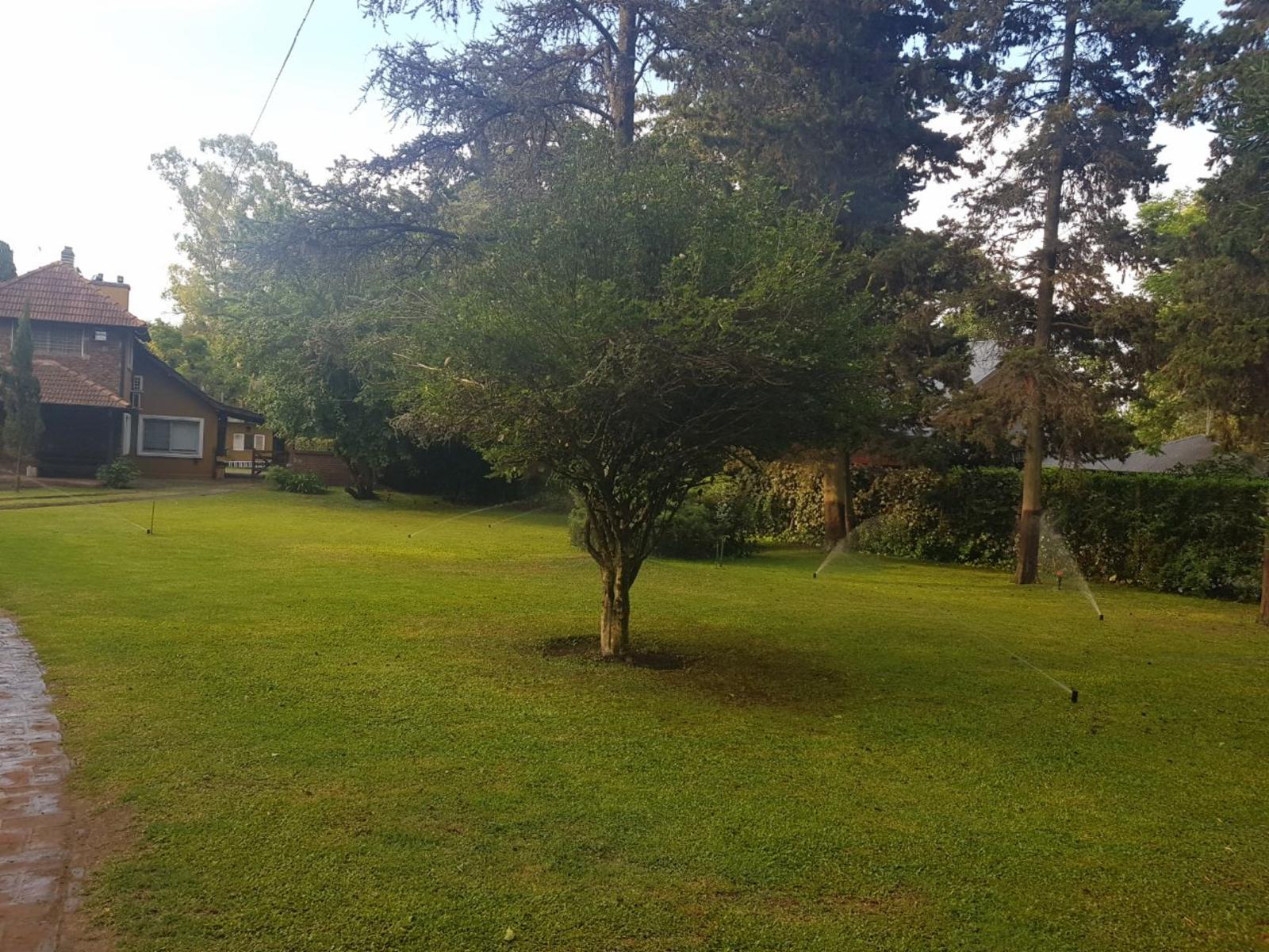 Excelente Casa Quinta Parque Leloir — foto 2