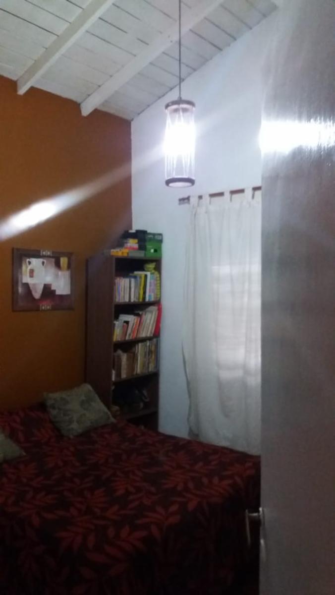 Chalet De 3 Ambientes Con Salida a 2 Calles — foto 8