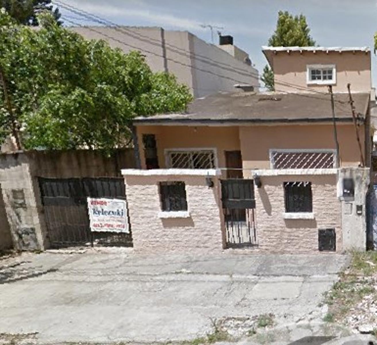 Casa Muy Bien ubicada para acomodar