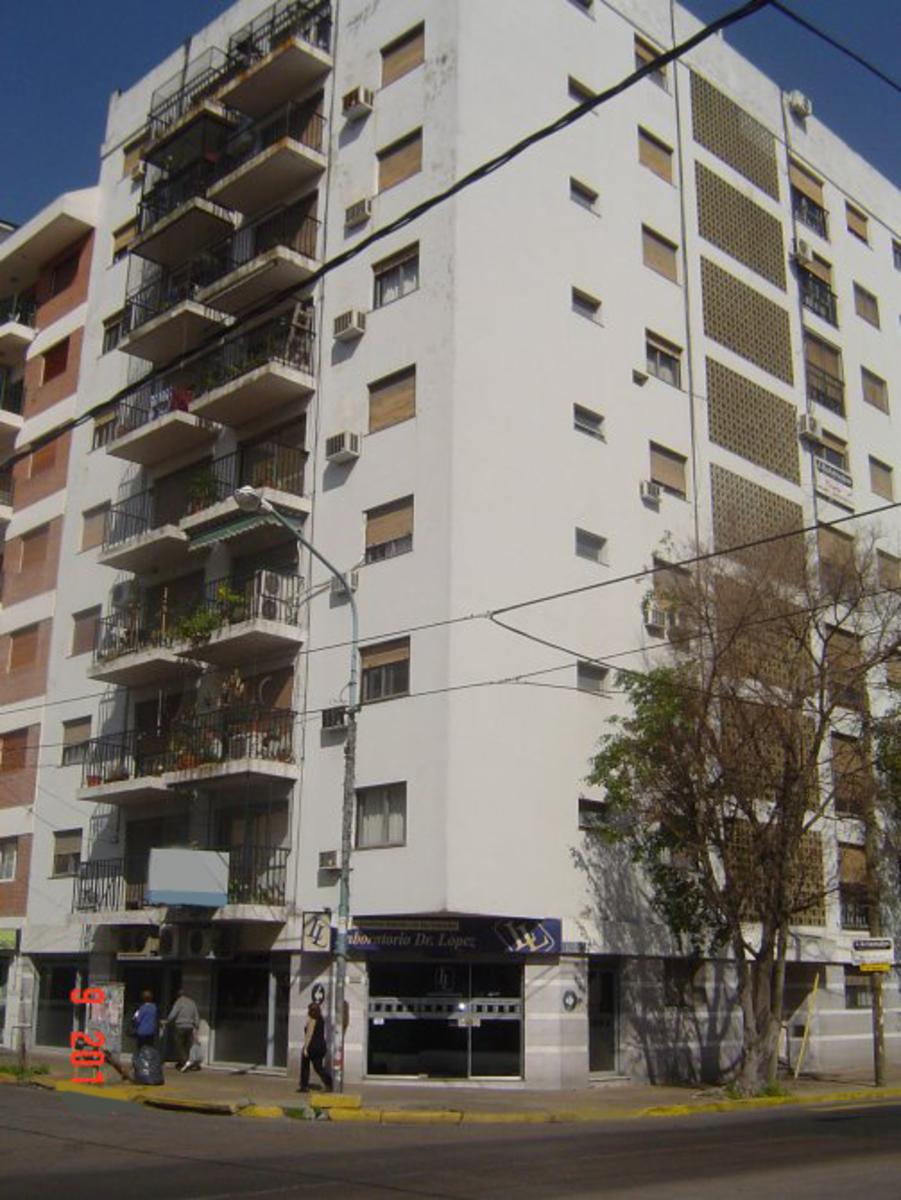 Excelente Departamento de 3 ambientes