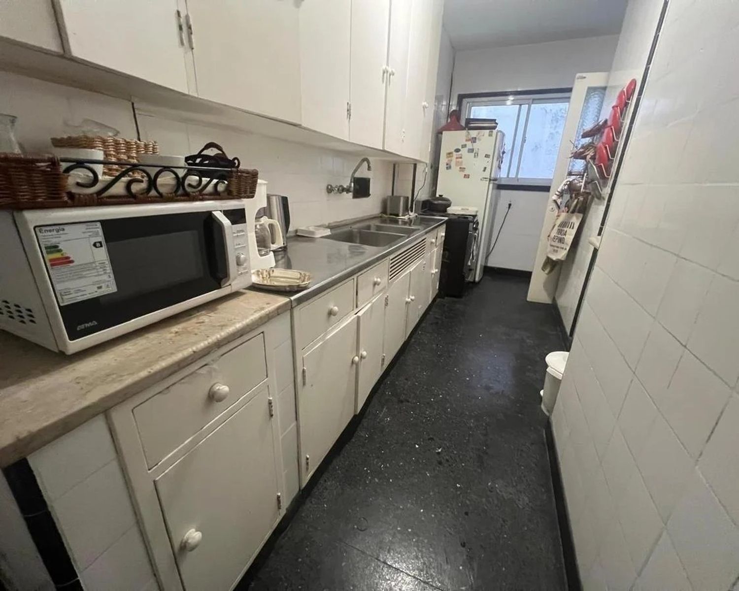 RECOLETA , DEPARTAMENTO 4 AMBIENTES EN VENTA FRENTE, EXCELENTE ESTADOUBICACION APTO CREDITO — foto 3