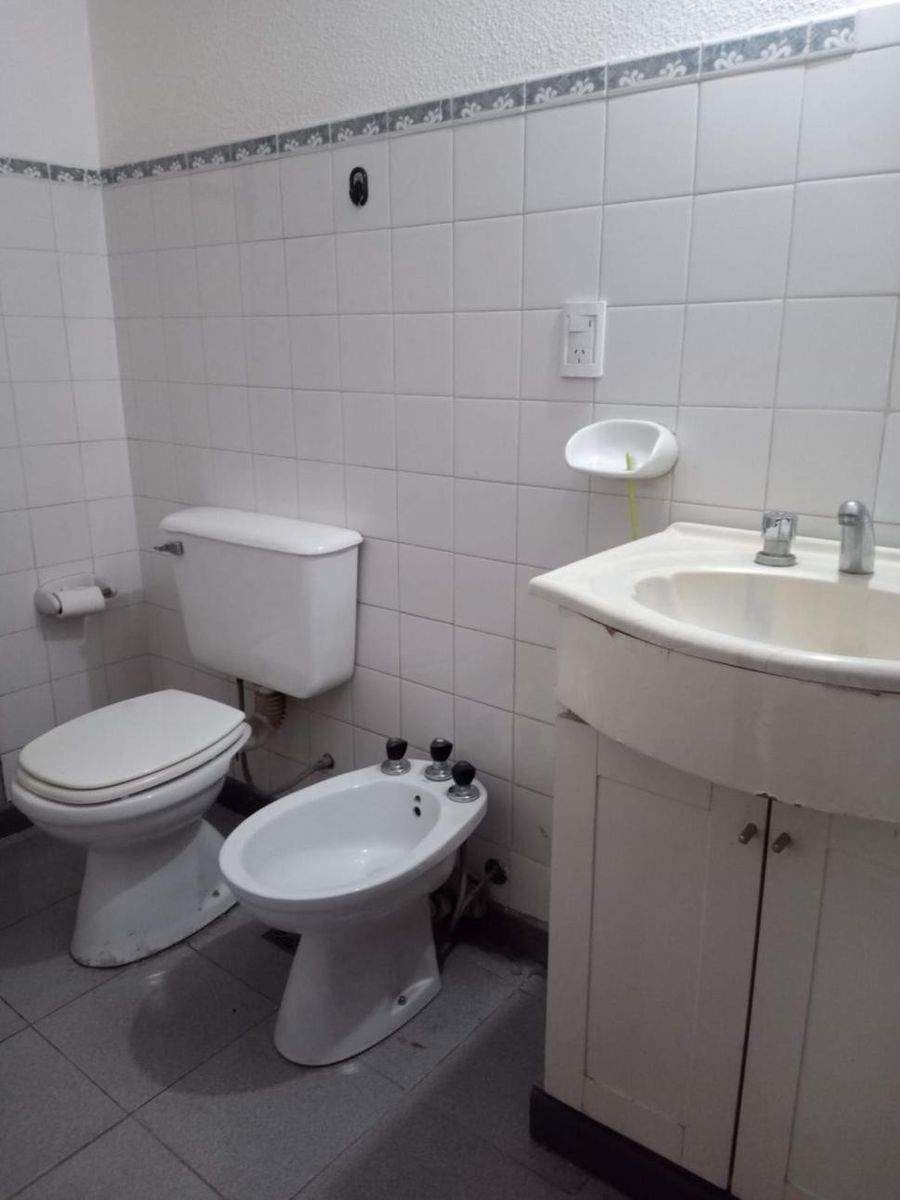 MATANZA,CIUDAD EVITA,4AMB,2 PISO,POR ESCALERA, MUY BUEN ESTADO GENERAL,YMUY BUENA UBICACION, OPORTUNIDAD, — foto 8