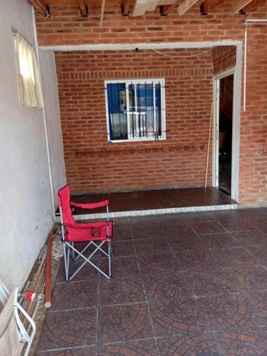 SANTA TERESITA, DUPLEX 3 AMBIENTES,1 COCHERA, BUENA OPORTUNIDAD PARAINVERSION, O VACACIONAR, — foto 3