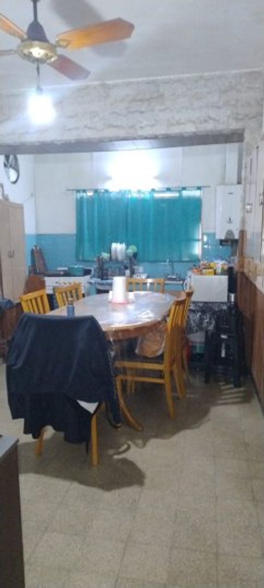 ROSARIO,BARRIO:LUDUEÑA,CASA 4AMBIENTES, AMPLIO METRAJE BUENA UBICACION /ESTADO OPORTUNIDAD, - 4