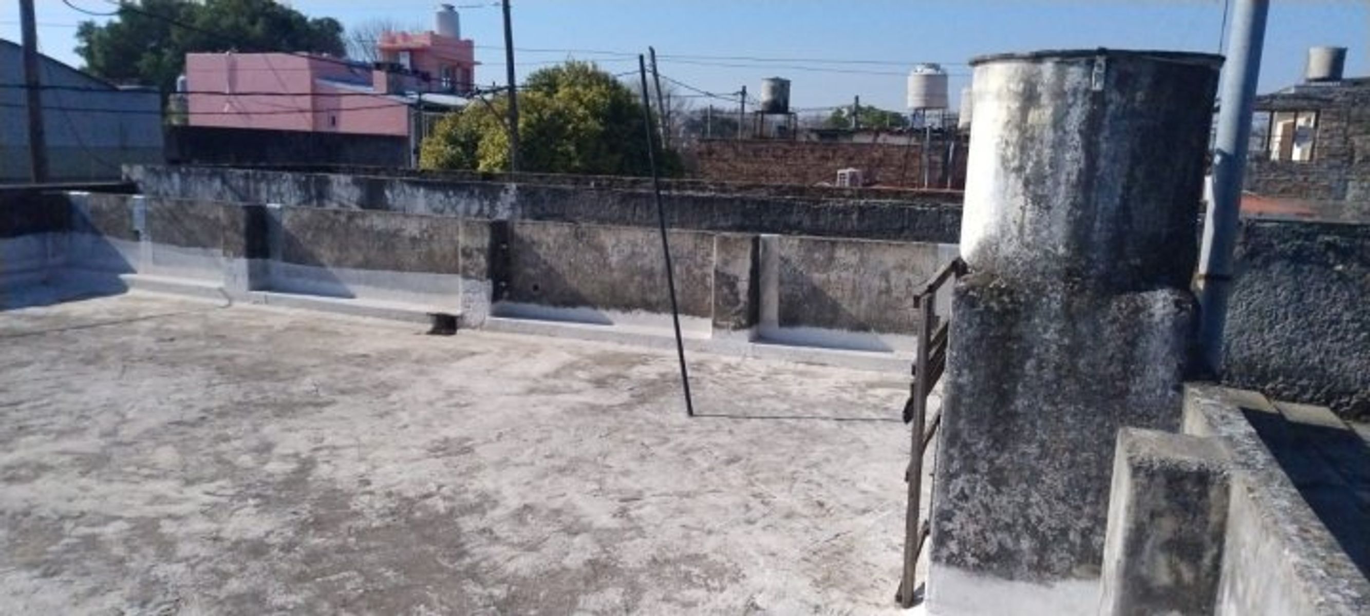 ROSARIO,BARRIO:LUDUEÑA,CASA 4AMBIENTES, AMPLIO METRAJE BUENA UBICACION /ESTADO OPORTUNIDAD, - 16