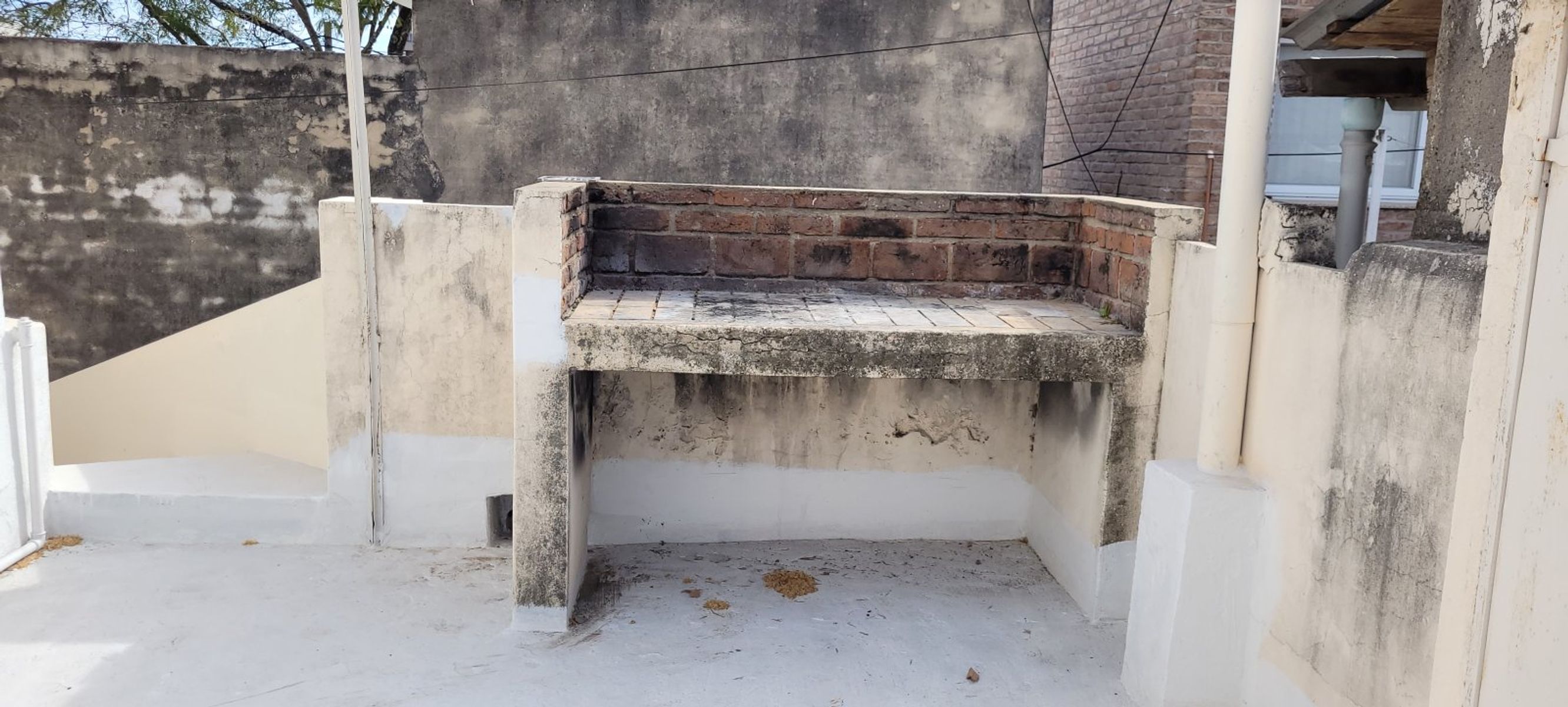 ROSARIO, BARRIO ARROYITO, CASA 5 AMBIENTES, BUEN ESTADO GENERAL Y UBICACION ,OPORTUNIDAD, AMPLIO METRAJE - 19