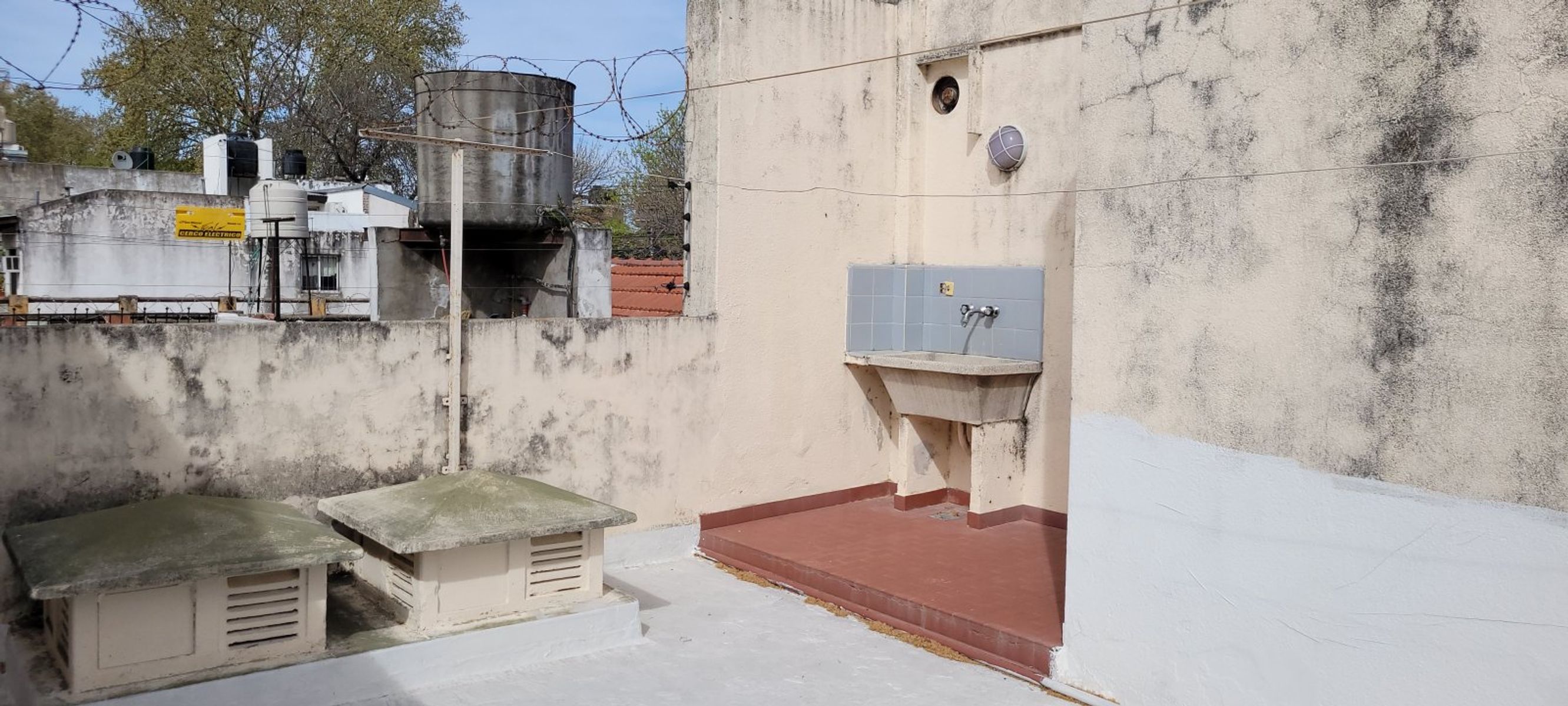 ROSARIO, BARRIO ARROYITO, CASA 5 AMBIENTES, BUEN ESTADO GENERAL Y UBICACION ,OPORTUNIDAD, AMPLIO METRAJE - 21