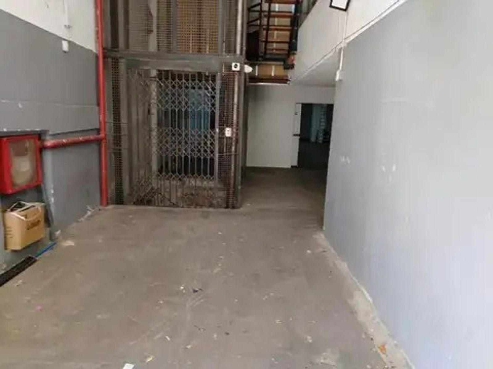 VILLA SANTA RITA,GALPON INDUSTRIAL, AMPLIO, 4 PLANTAS, BUENAS ARTERIAS DE ACCESO, ENTRADA VEHICULAR, OPORTUNIDAD - 1