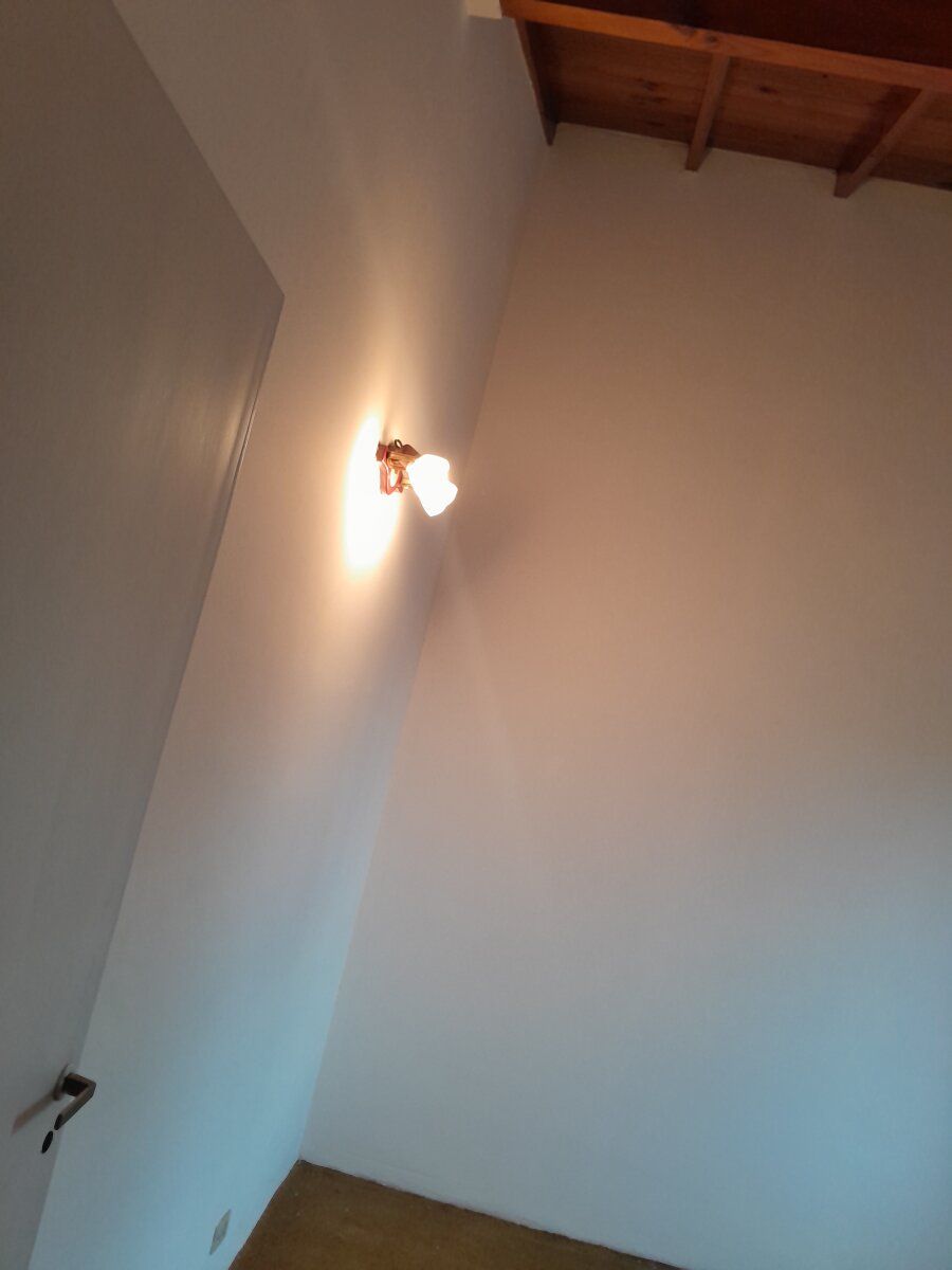 HAEDO,TRIPLEX,TIPO CASA,4AMBIENTES,COCHERA, EXCELENTE ESTADO Y UBICACION, ZONA RESIDENCIAL, OPORTUNIDAD - 17