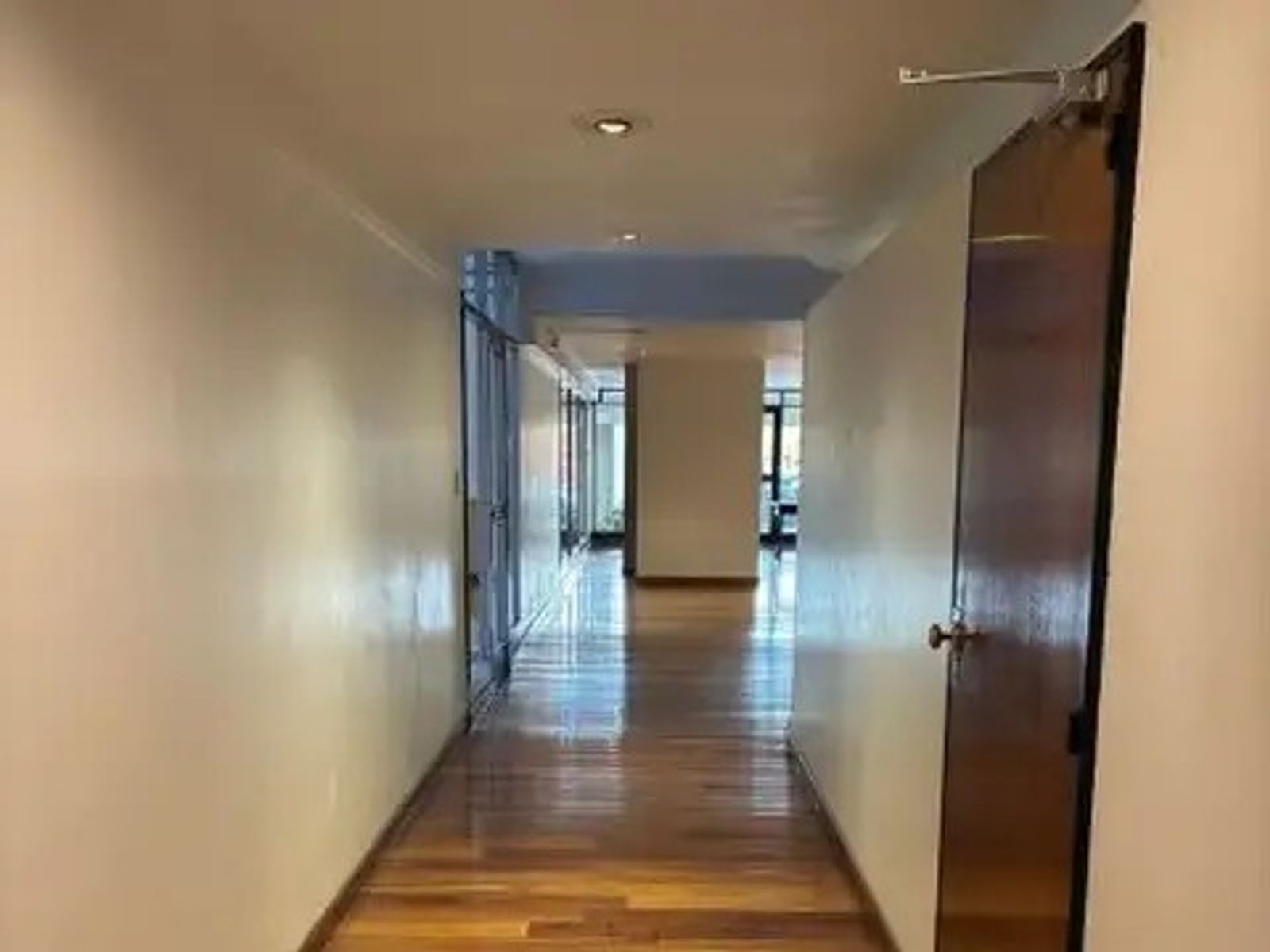 RECOLETA,3AMBIENTES,BALCON SALIENTE,MUY BUENA UBICACION,VISTA PANORAMICA, BUEN ESTADO GENERAL DEL INMUEBLE - 16