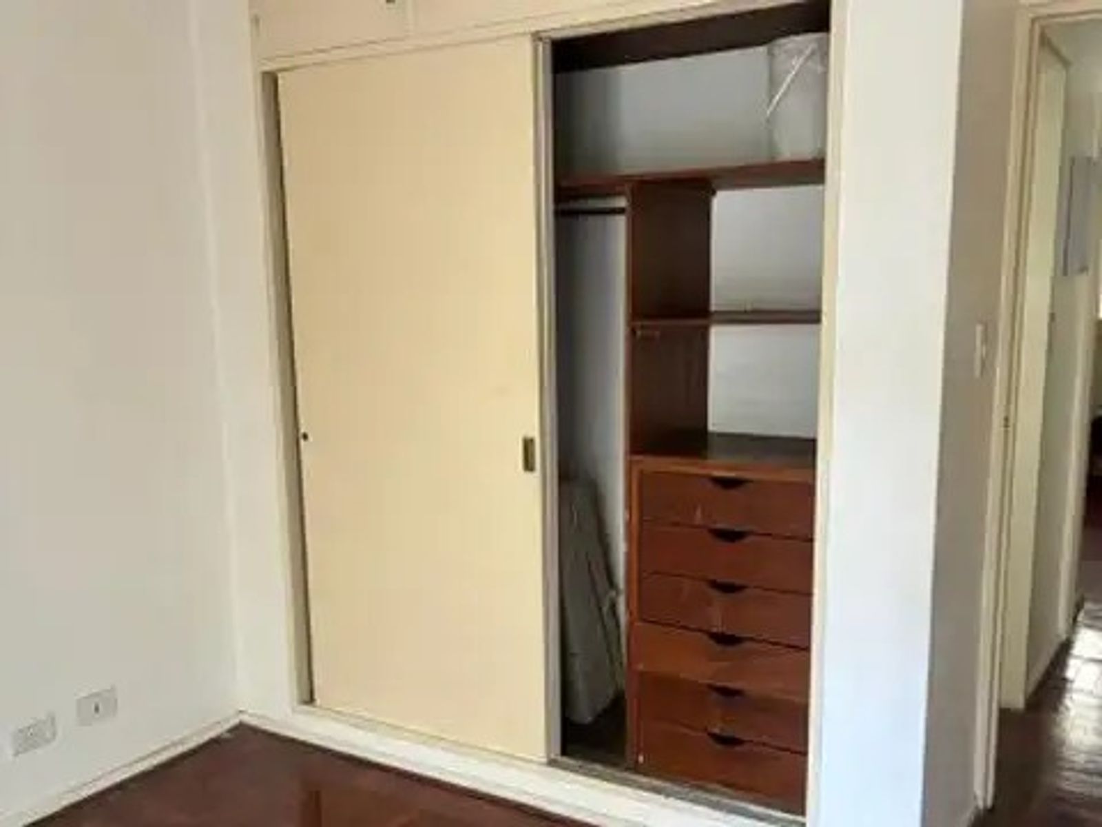 RECOLETA,3AMBIENTES,BALCON SALIENTE,MUY BUENA UBICACION,VISTA PANORAMICA, BUEN ESTADO GENERAL DEL INMUEBLE - 17