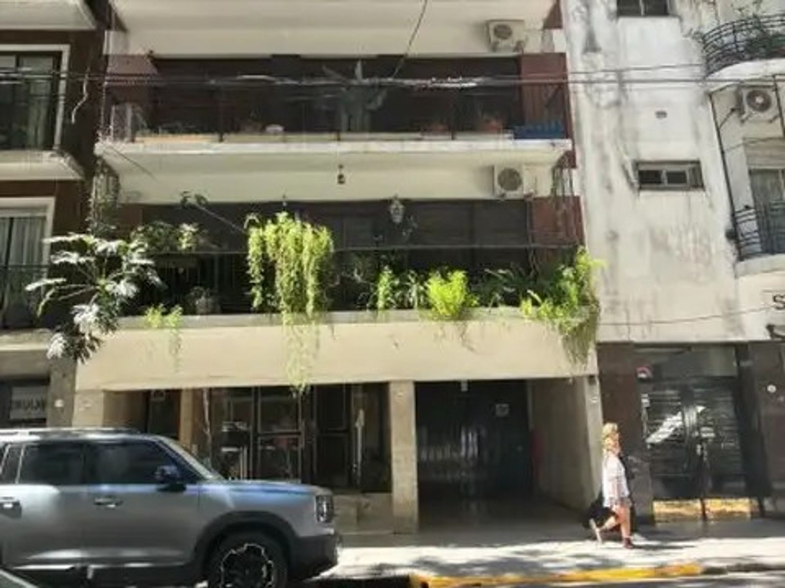 RECOLETA,3AMBIENTES,BALCON SALIENTE,MUY BUENA UBICACION,VISTA PANORAMICA, BUEN ESTADO GENERAL DEL INMUEBLE - 32