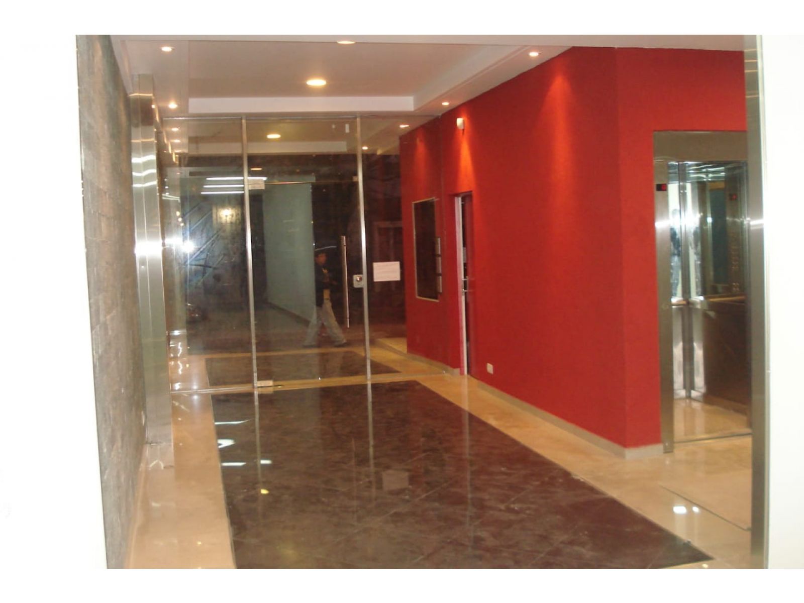 CABALLITO NORTE, DUPLEX, EXCELENTE ESTADO CON RENTA,COCHERA, TERRAZA USO EXCLUSIVO,JACUZZI - 4