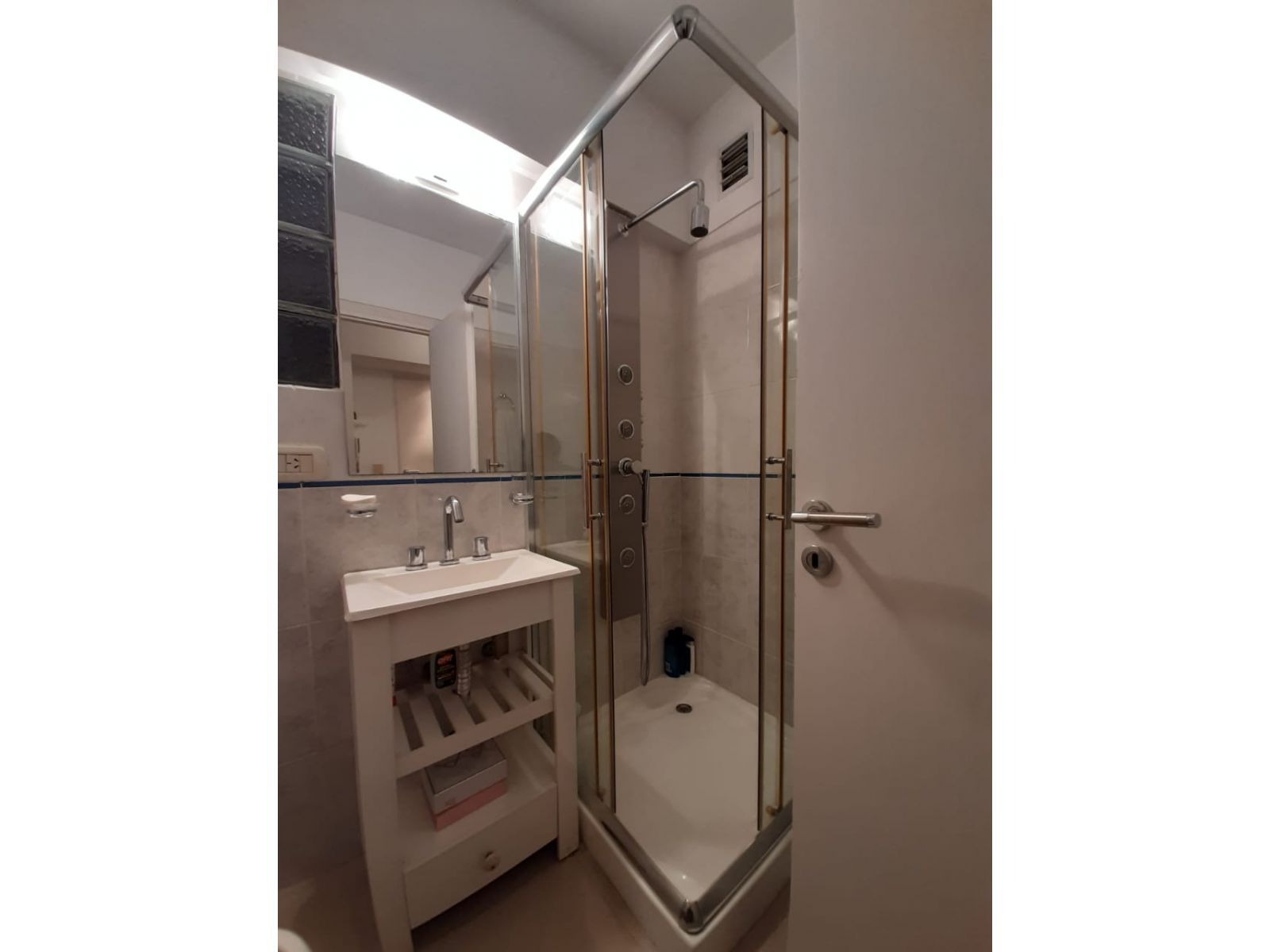 CABALLITO NORTE, DUPLEX, EXCELENTE ESTADO CON RENTA,COCHERA, TERRAZA USO EXCLUSIVO,JACUZZI - 6