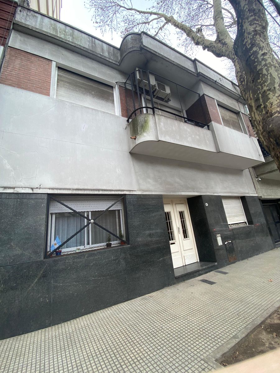 CABALLITO,2AMBIENTES,1PISO ESCALERA, METROS FERROCARRIL SARMIENTO, EN EL RADIO SUBTE A. BUENAR ARTERIAS DE ACCESO — foto 6