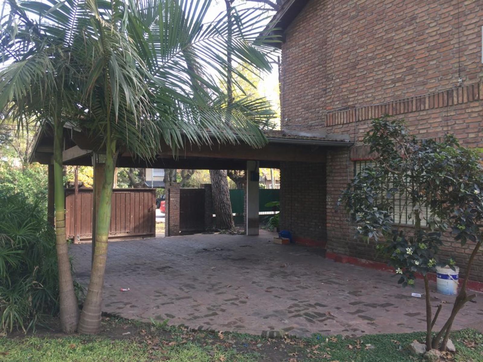SU MEJOR OPCIÓN VENTA DE EXCELENTE CHALETS DE CUATRO DORMITORIOS EN HURLINGHAM — foto 4
