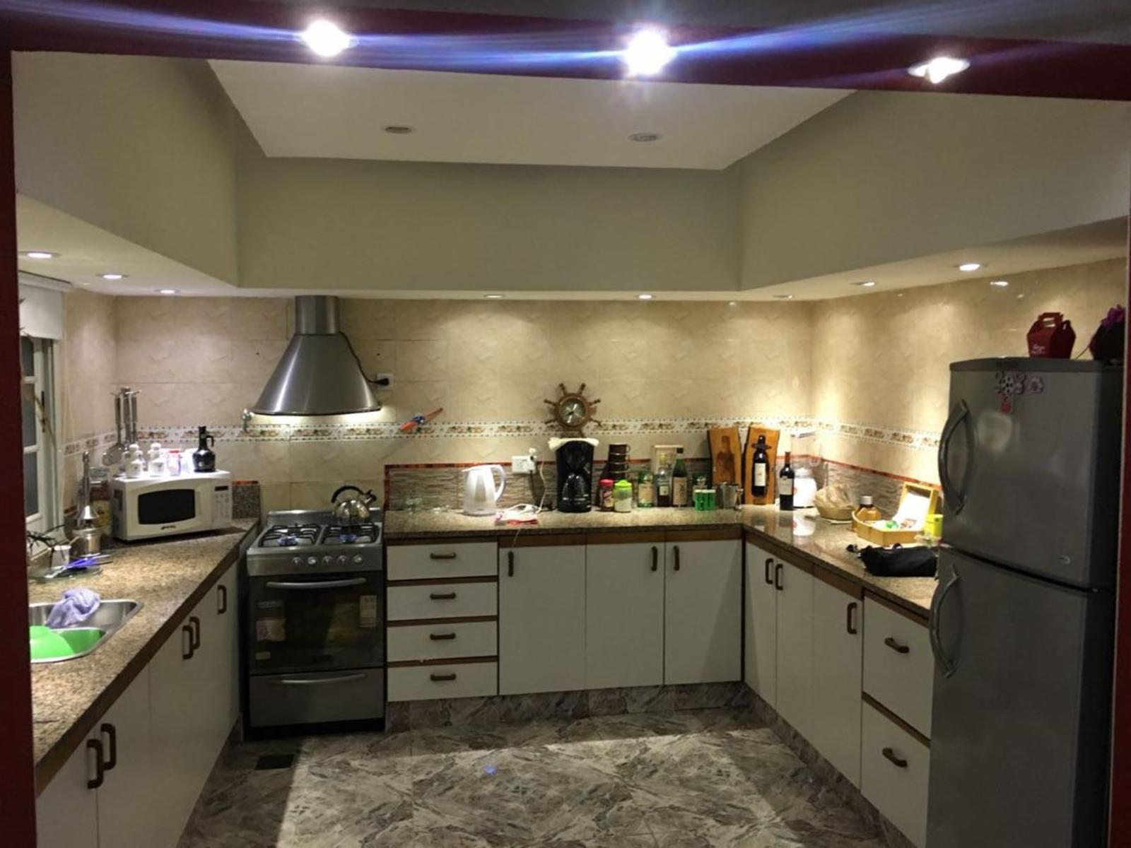 Casa en Venta en Villa Sarmiento, Moron Gelly Y Obes al 1000 — foto 2