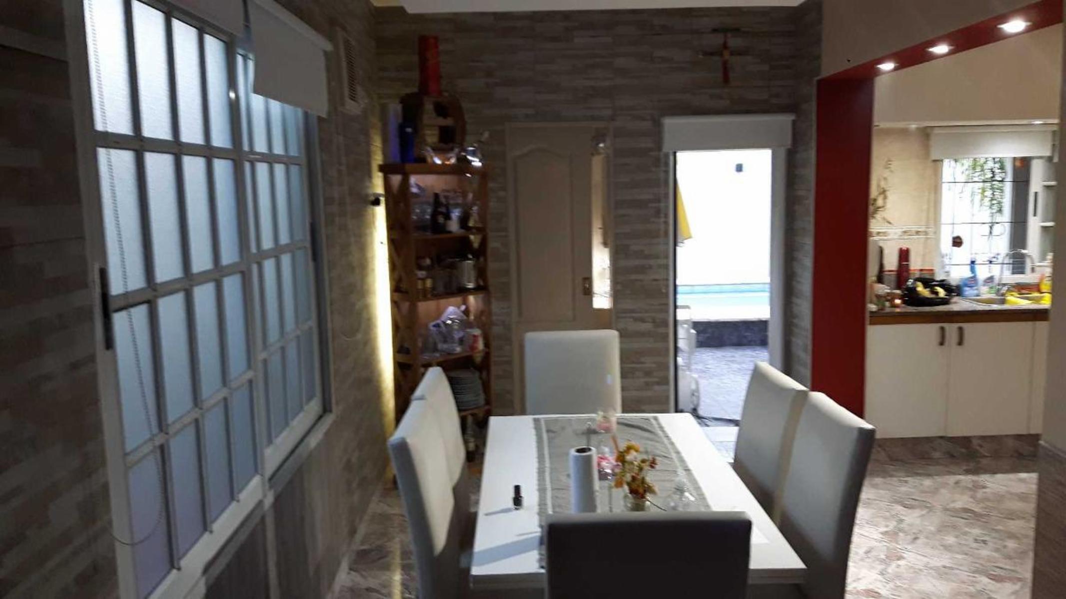Casa en Venta en Villa Sarmiento, Moron Gelly Y Obes al 1000 — foto 5