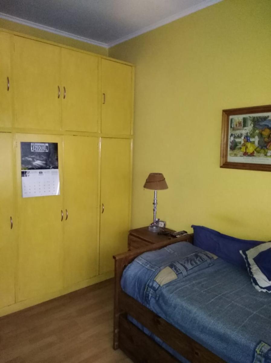 EXCELENTE CASA DE 3 AMBIENTE EN CIUDADELA CON TERRAZA . — foto 10