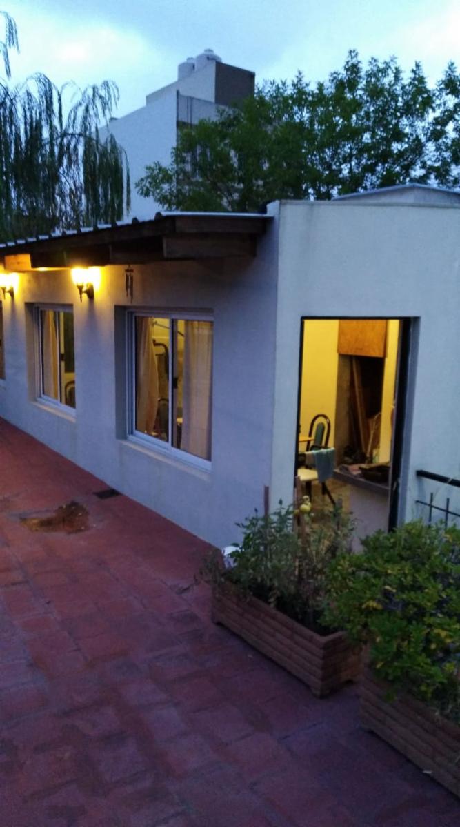 EXCELENTE CASA DE 3 AMBIENTE EN CIUDADELA CON TERRAZA . — foto 14