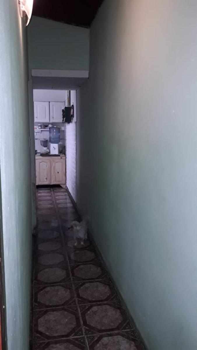 CASA AL FRENTE DE 3 AMBIENTES CON GARAGE ITUZAINGO SUR — foto 10