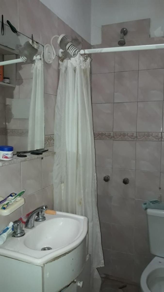 CASA AL FRENTE DE 3 AMBIENTES CON GARAGE ITUZAINGO SUR — foto 13