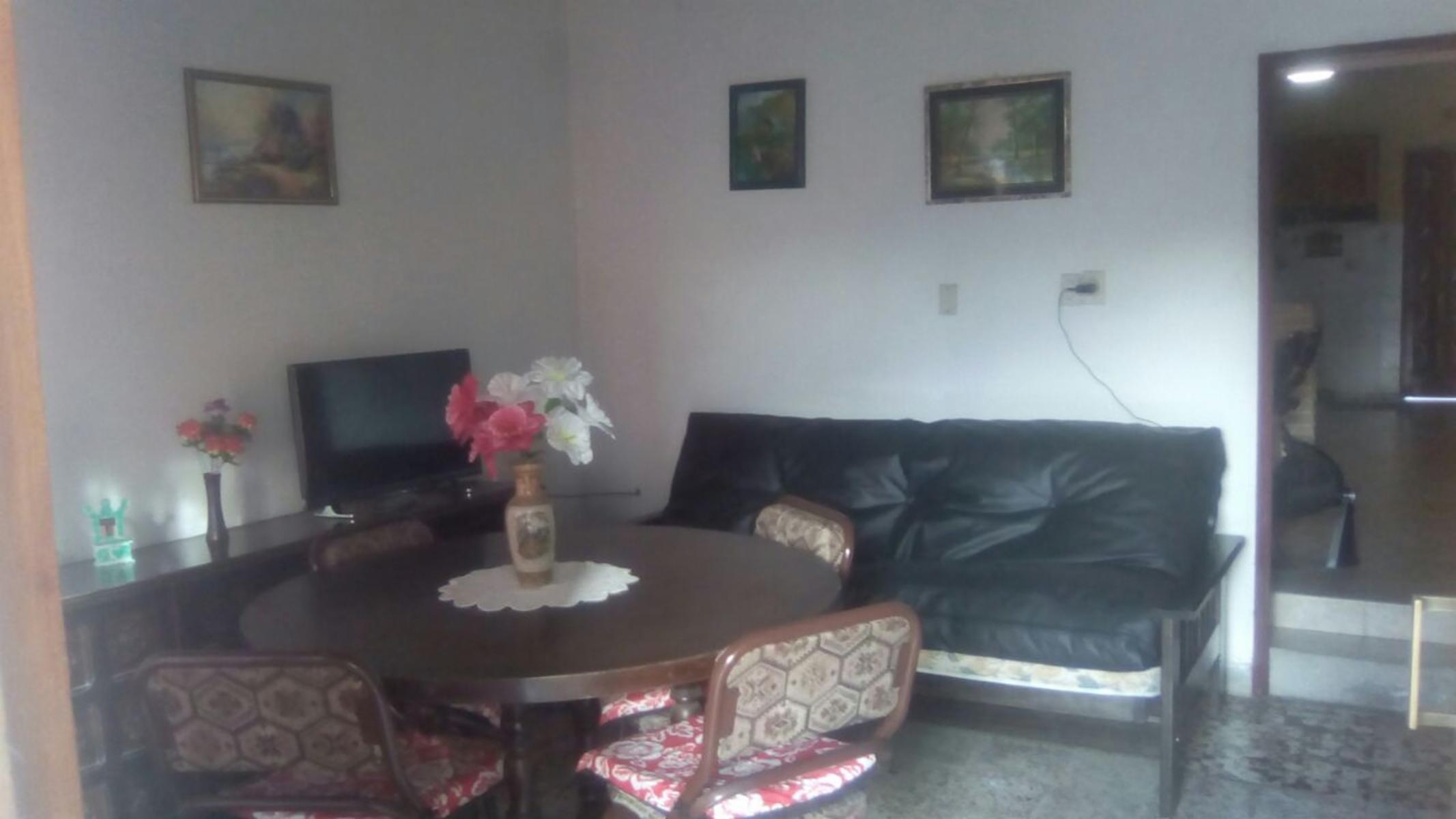 Casa en la calle Las Casuarinas — foto 3