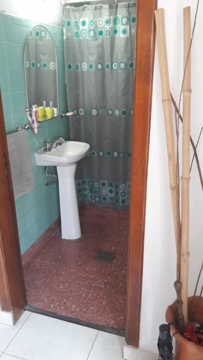 INCREIBLE OPORTUNIDAD EN BANFIELD OESTE — foto 12