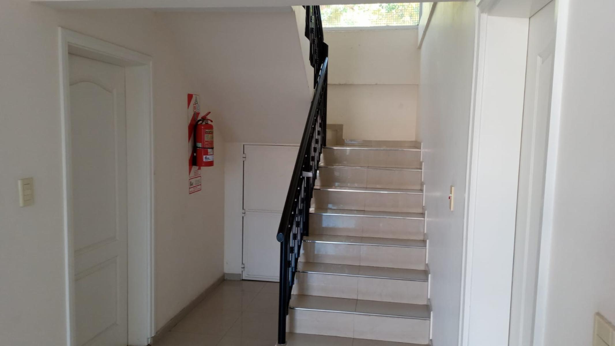 DEPARTAMENTO TEMPERLEY 2 AMBIENTES - 10