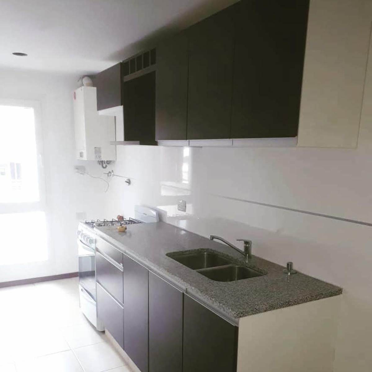 Departamento 2 dormitorios con cochera — foto 3