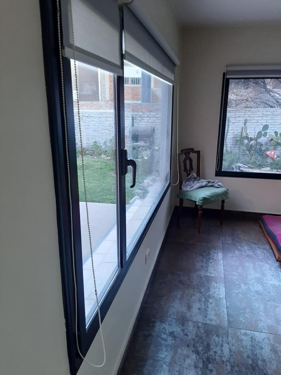 Casa con amplio jardin y Oficinas en Santa Genoveva — foto 11