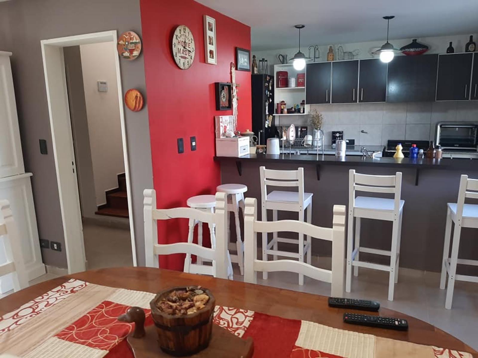 Casa 4 Dormitorios en Urbanizacion Bosch — foto 3