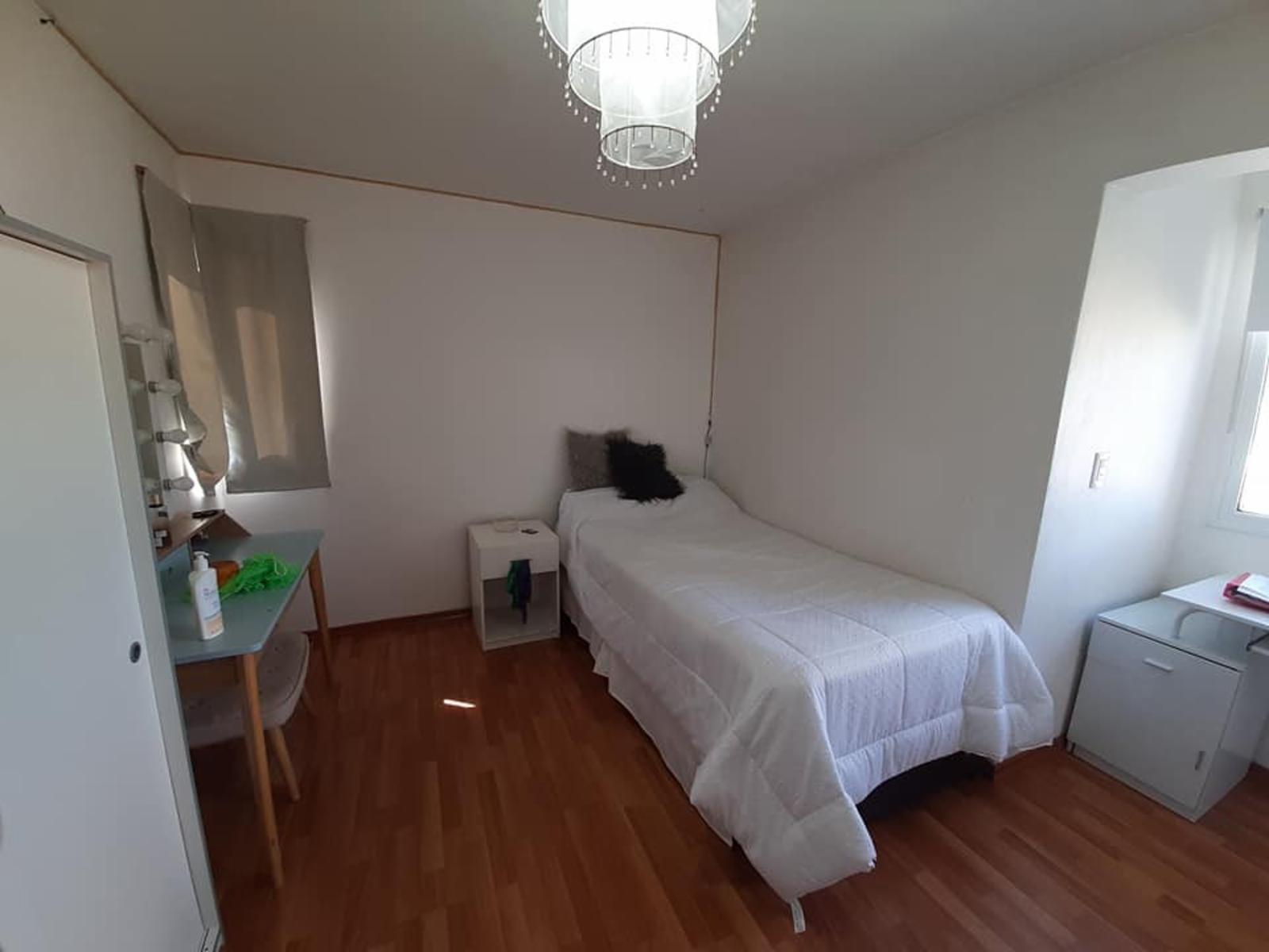 Casa 4 Dormitorios en Urbanizacion Bosch — foto 7
