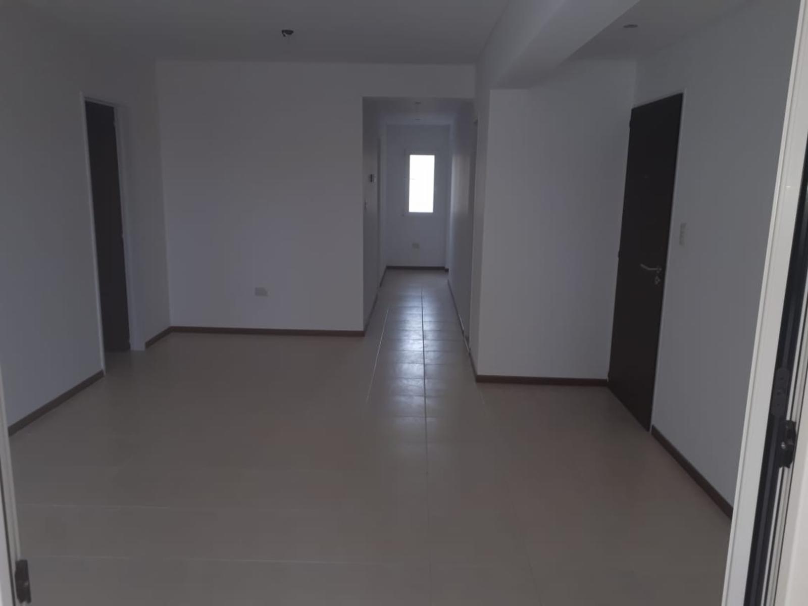 Excelente Departamento 2 Dormitorios con cochera y Balcon Terraza — foto 11