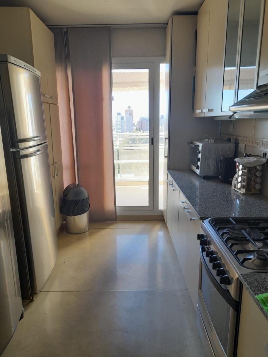 Departamento 3 dormitorios con cochera. remodelado Torre Periodistas — foto 7