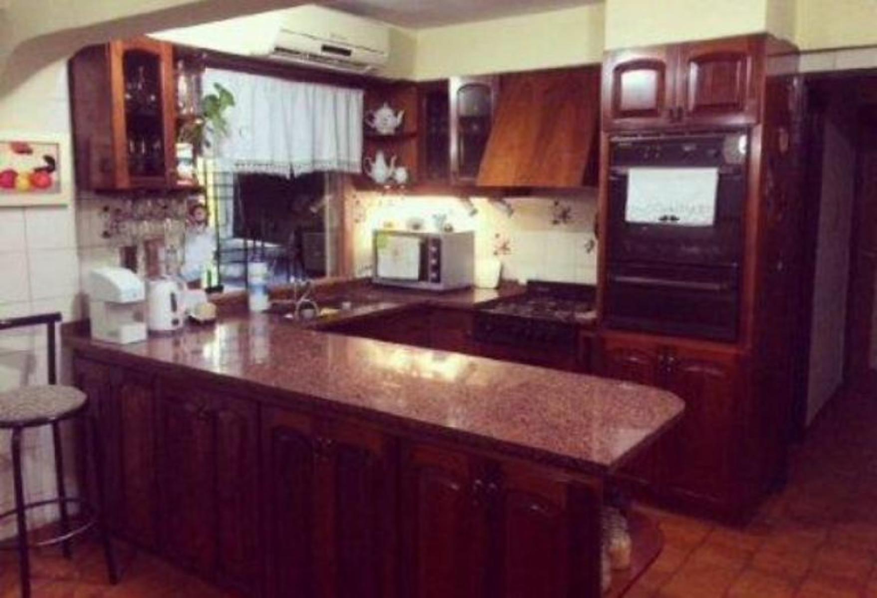 CASA DOS PLANTAS 22O M2 CUB EN CIUDAD JARDÍN — foto 9