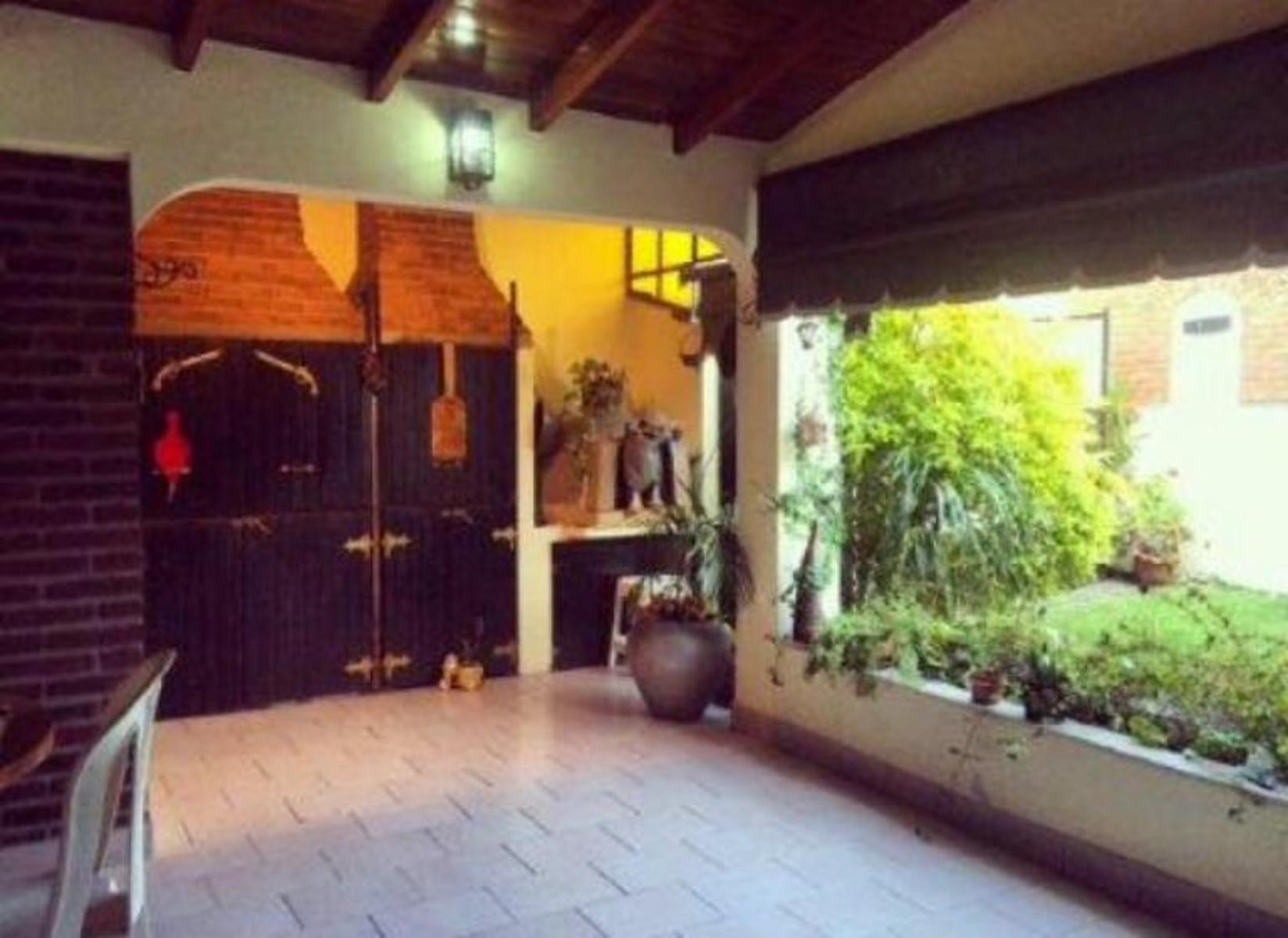 CASA DOS PLANTAS 22O M2 CUB EN CIUDAD JARDÍN — foto 11