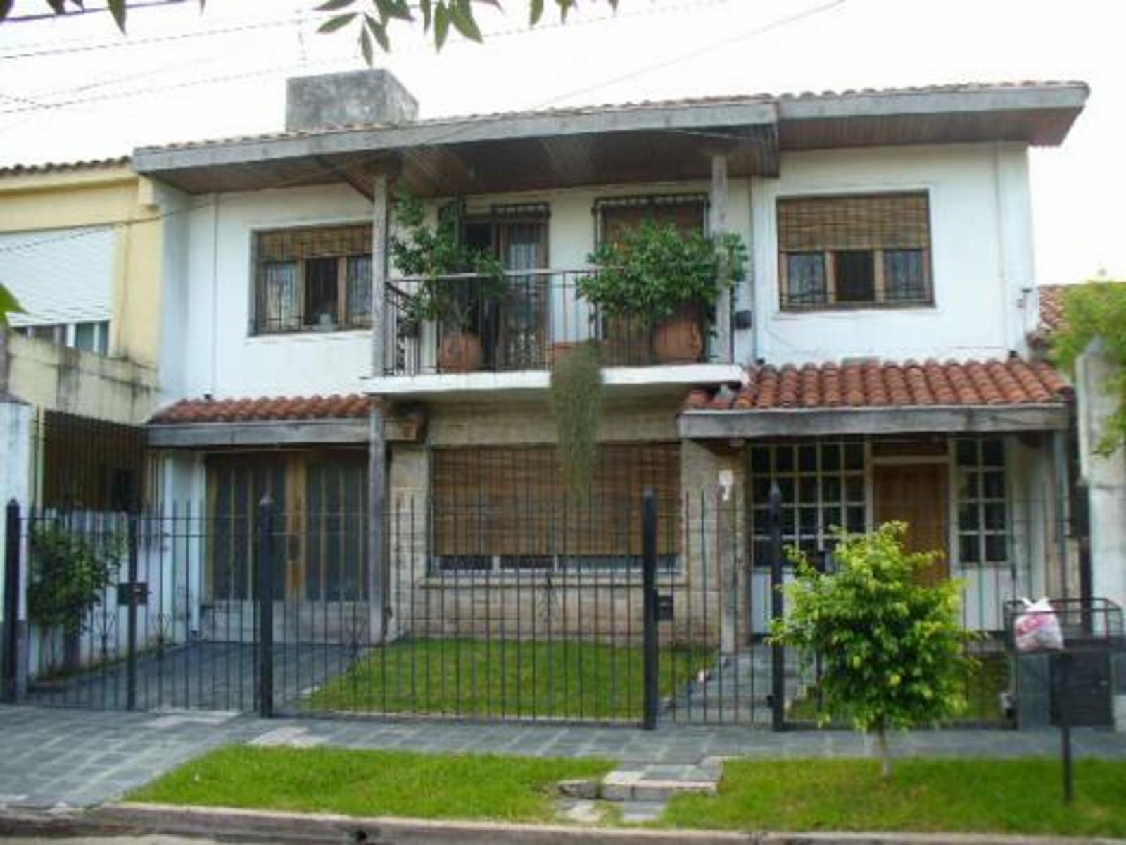 CASA CIUDAD JARDIN lote 10x20- Toma depto — foto 2