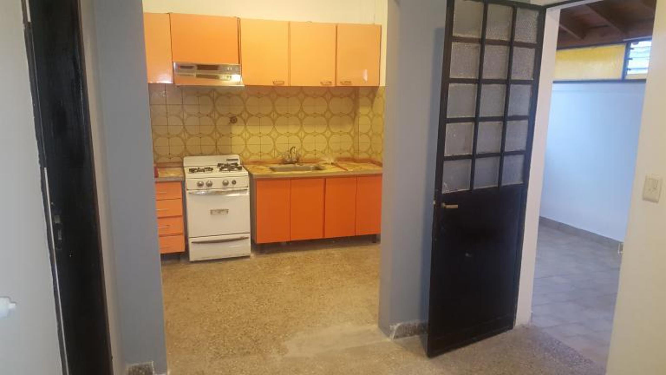 DEPARTAMENTO PH INTERNO 3AMB Caseros *APTO CREDITO* — foto 2