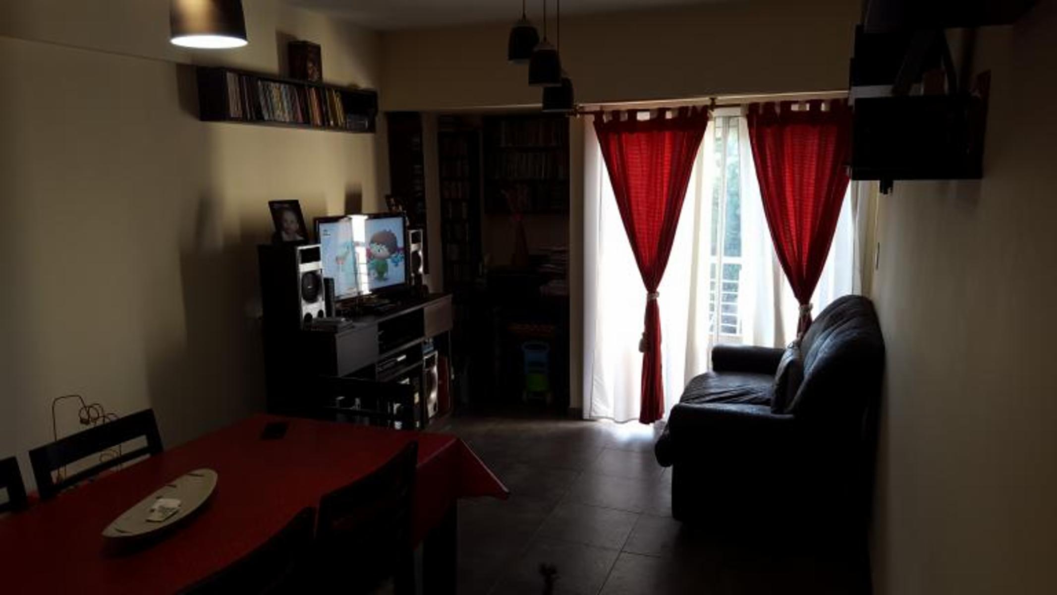 DEPARTAMENTO 2 AMB AMPLIO CASEROS CENTRO — foto 6