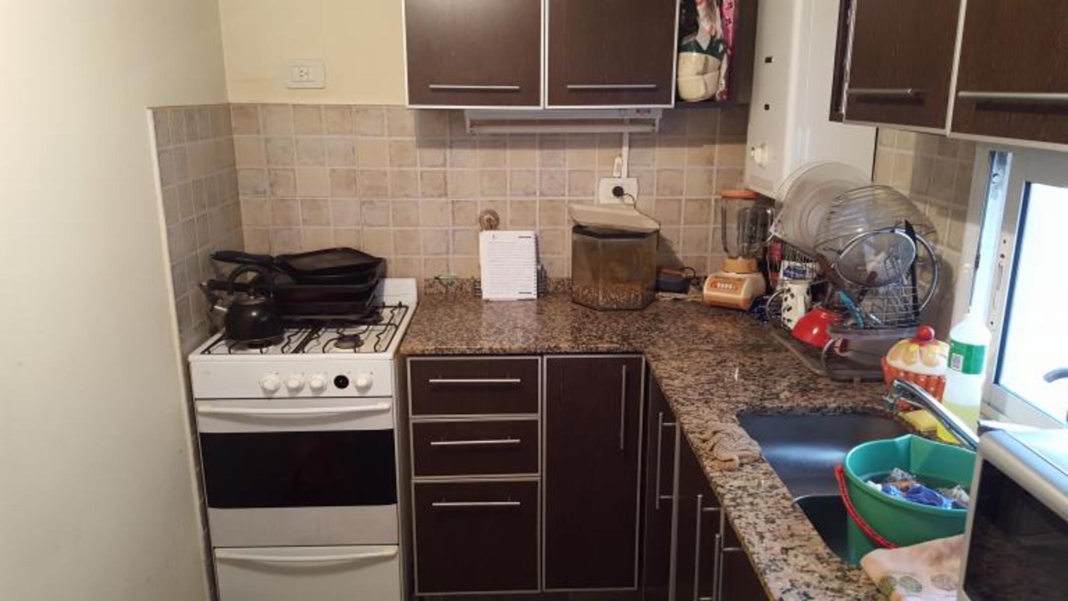 DEPARTAMENTO 2 AMB AMPLIO CASEROS CENTRO — foto 7