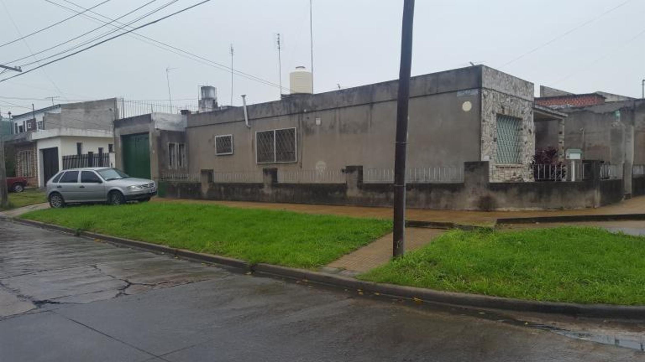 CASA 3 AMB C/GARAGE Y PATIO 191m2 *apto credito* - 3