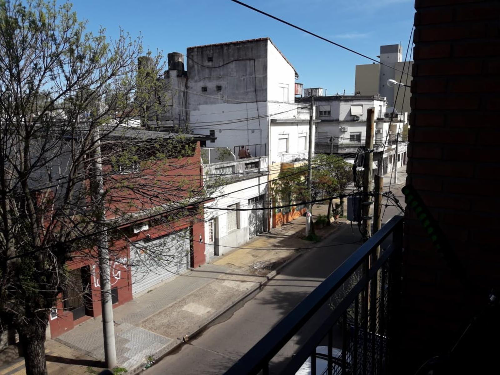 DEPARTAMENTO 2 AMB C/BALCON SANTOS LUGARES - 4