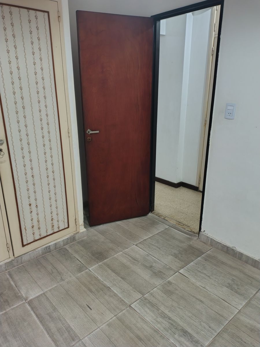 Se Vende Departamento de 2 Ambientes en Martínez con patio - 16