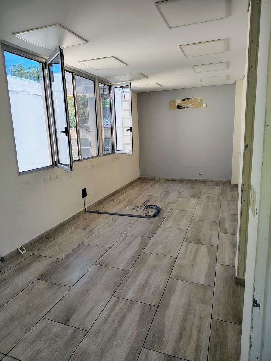Venta Casa Y/u Oficinas en Florida Oeste. Apto Profesional - 20